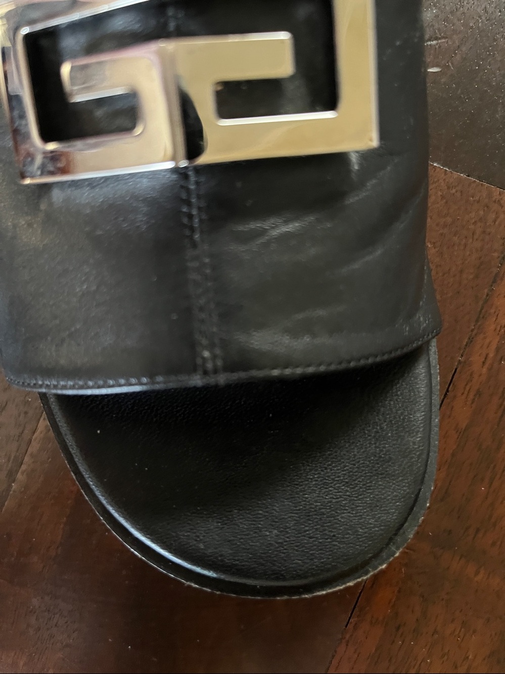 Givenchy Slides - Picture 5 of 5